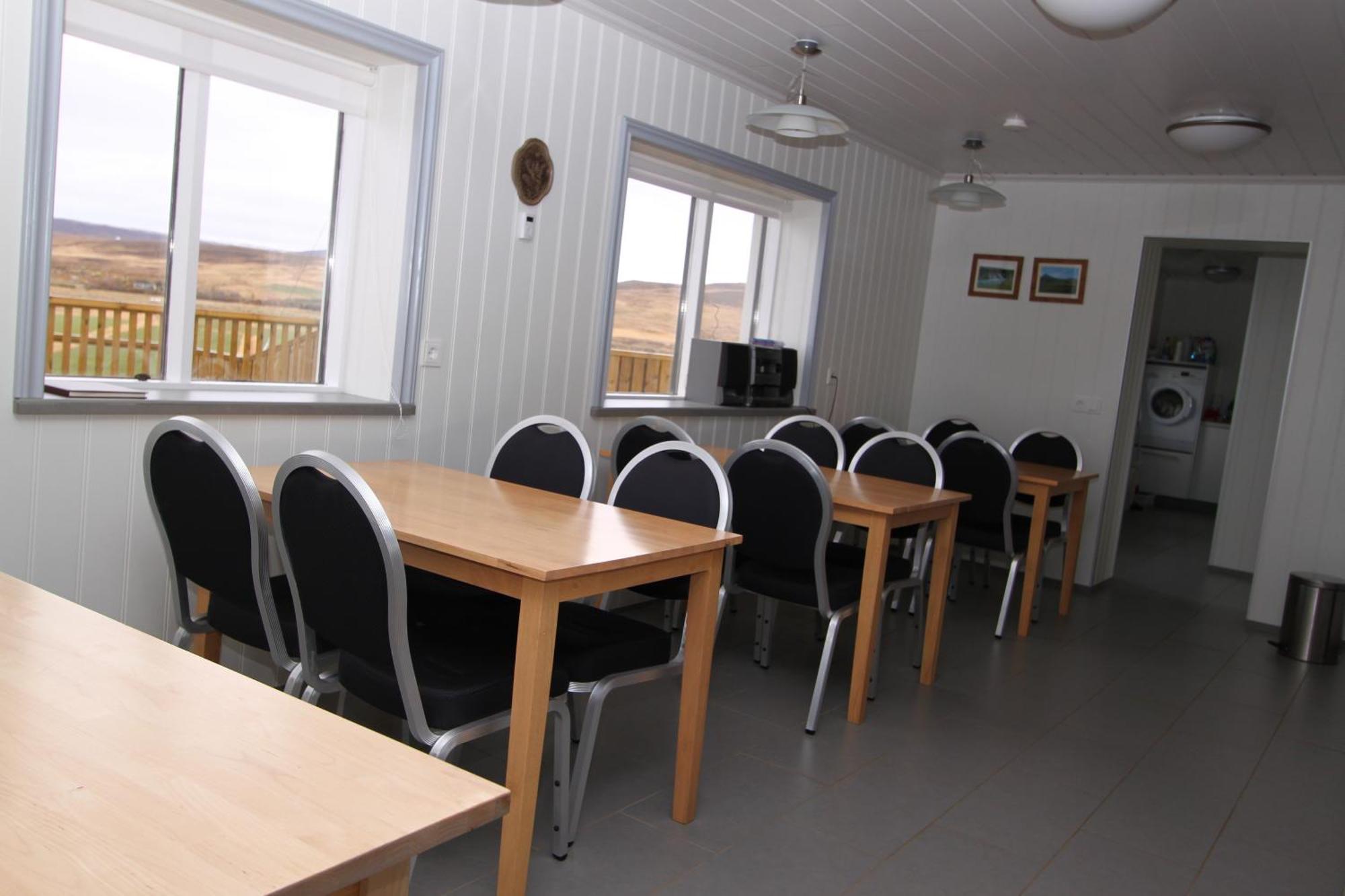 Guesthouse Steindorsstadir, West Iceland 레이크홀트 외부 사진