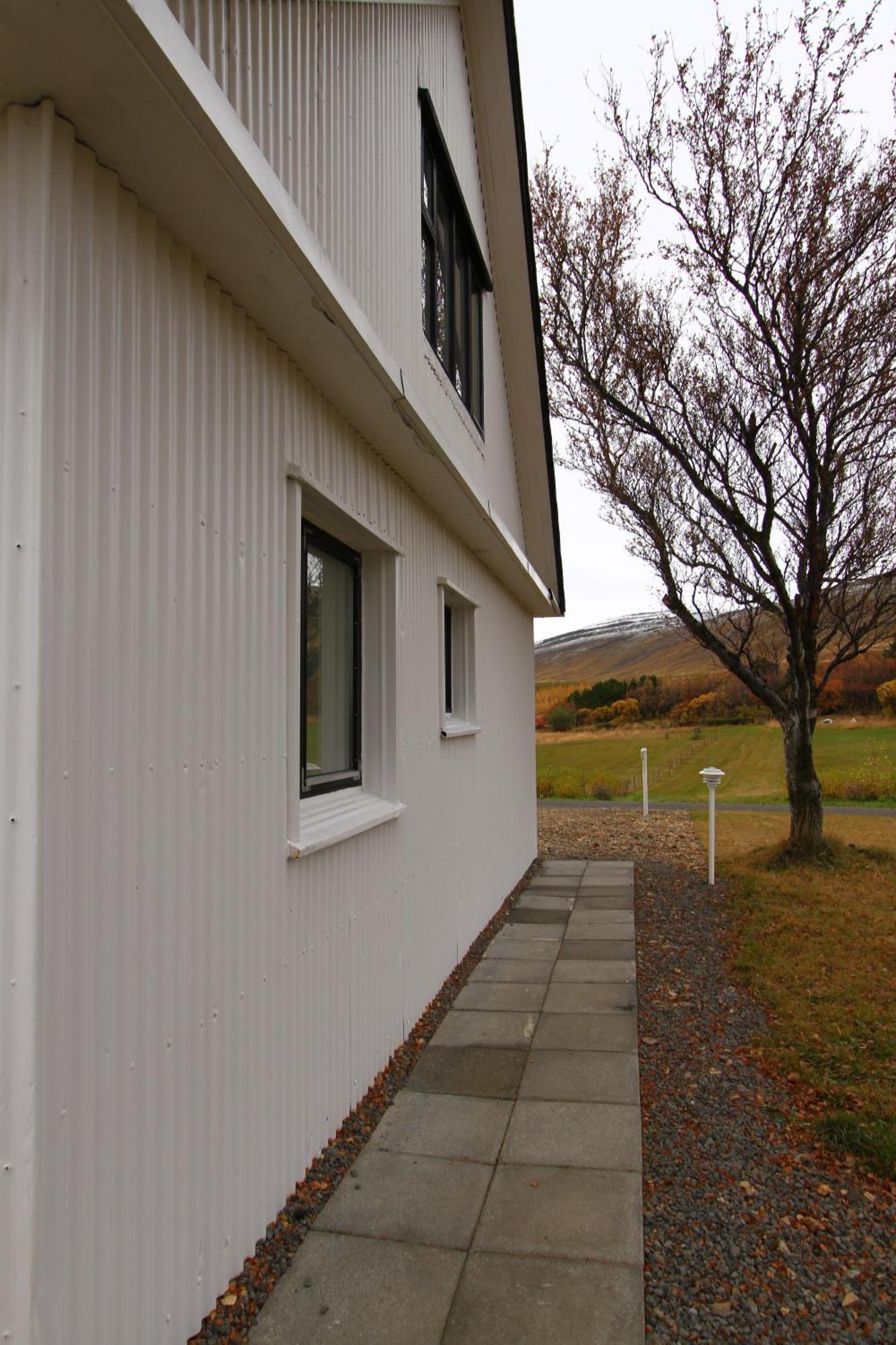 Guesthouse Steindorsstadir, West Iceland 레이크홀트 외부 사진